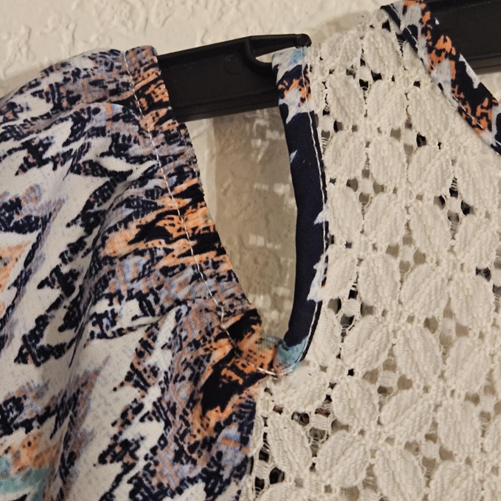 Chevron Patterned KIDS Romper - Picture 3 of 10